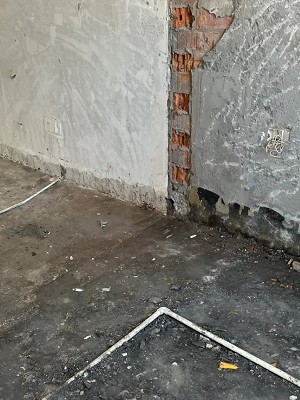 拆除團隊